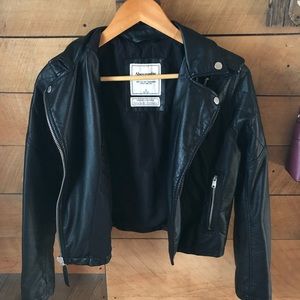 VEGAN LEATHER JACKET